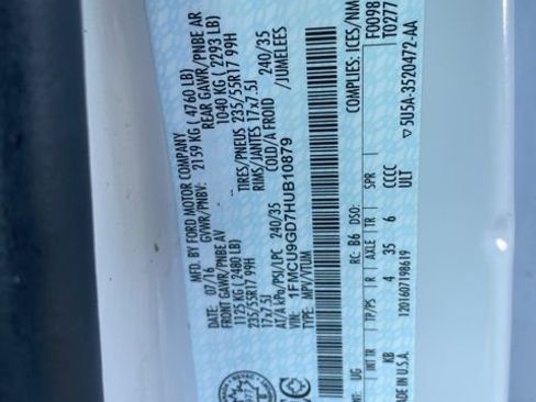 Used 2017 Ford Escape SE image 12