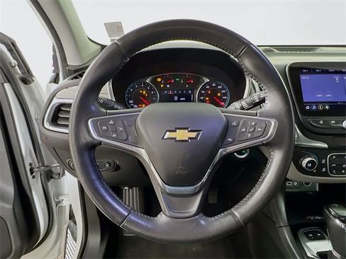 Used 2019 Chevrolet Equinox Premier image 12