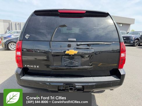 Used 2014 Chevrolet Tahoe LT AWD/4WD image 12