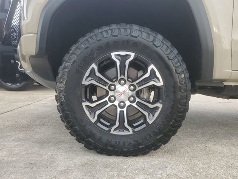 Certified 2024 GMC Canyon AT4 w/ LPO, Off Road Lift Package image 7