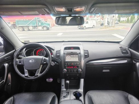 Used 2012 Kia Sorento SX w/ SX Premium Pkg AWD/4WD image 19