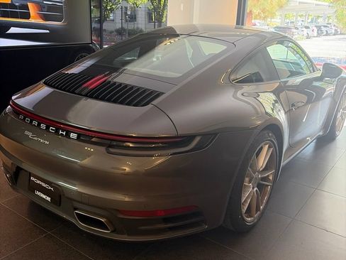 Certified 2022 Porsche 911 Carrera RWD image 3