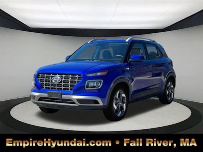 New 2025 Hyundai Venue SEL