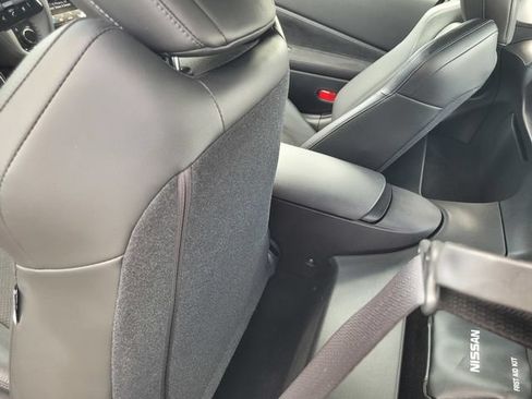 Certified 2024 Nissan Z Performance w/ Floor Mat Package RWD image 14