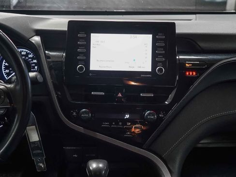 Certified 2024 Toyota Camry SE FWD image 14