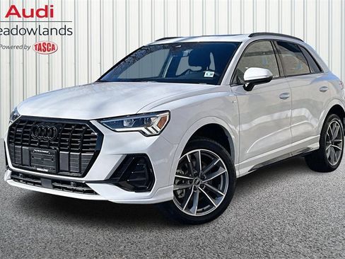 Used 2025 Audi Q3 2.0T Premium w/ Convenience Package image 1
