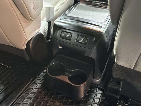 Used 2020 Toyota Sienna Limited Premium AWD/4WD image 16
