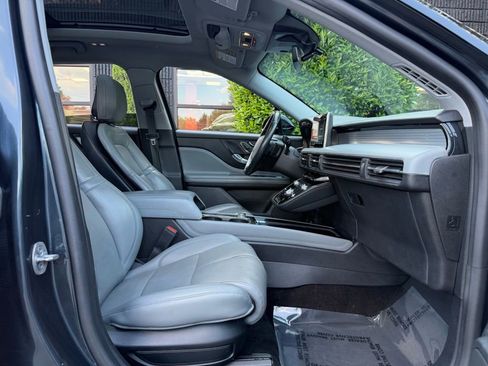 Used 2022 Lincoln Corsair Reserve w/ Equipment Group 201A AWD/4WD image 33