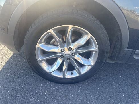 Used 2013 Ford Explorer Limited image 13