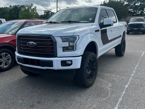 Used 2017 Ford F150 Lariat w/ Equipment Group 502A Luxury AWD/4WD image 1