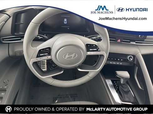 Certified 2025 Hyundai Elantra Sport image 28