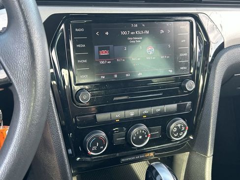 Used 2020 Volkswagen Passat 2.0T S FWD image 21