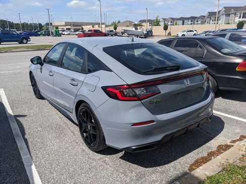 Used 2024 Honda Civic Sport image 10