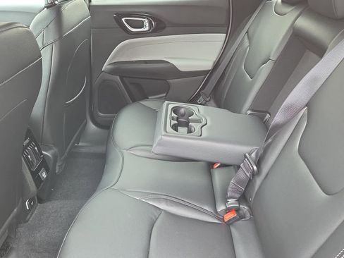 New 2026 Jeep Compass Limited image 14