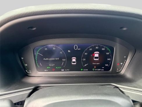 Used 2023 Honda Accord Sport image 11