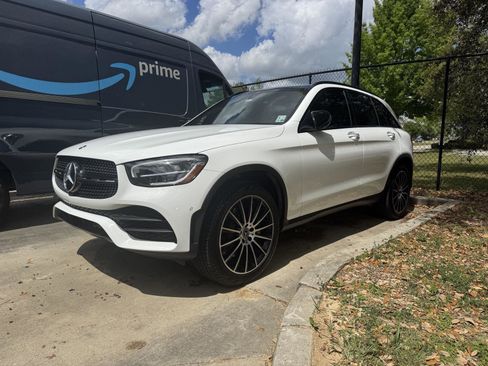 Certified 2020 Mercedes-Benz GLC 300 image 3