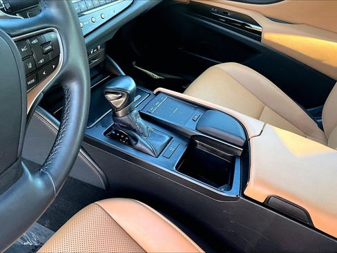 Used 2022 Lexus ES 350 w/ Premium Package FWD image 15