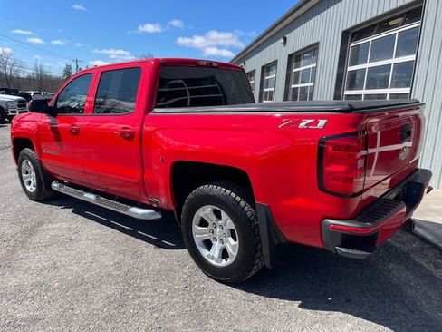 Used 2018 Chevrolet Silverado 1500 LT w/ LPO, Essentials Package image 5