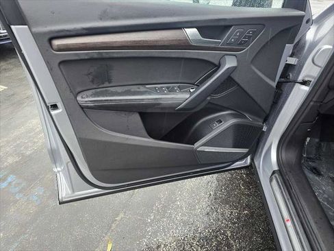 Used 2023 Audi Q5 2.0T Premium Plus w/ Premium Plus Package image 24