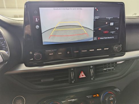 Used 2023 Kia Forte GT-Line w/ GT-Line Premium Package image 25