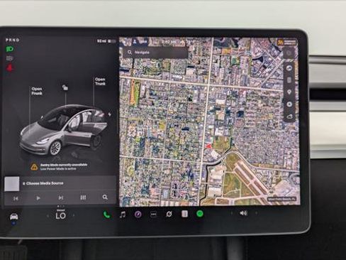 Used 2022 Tesla Model 3 image 28