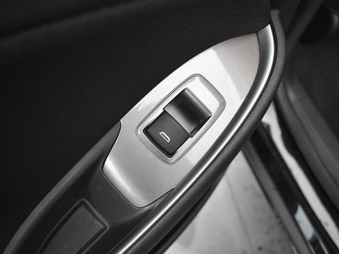 Used 2023 Chevrolet Malibu LT FWD image 10