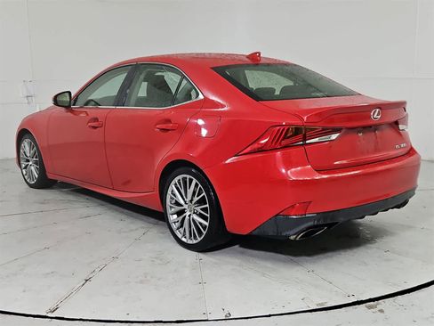 Used 2018 Lexus IS 300 w/ Accessory Package 2 image 4
