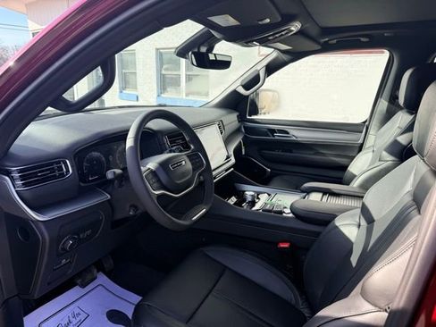 New 2026 Jeep Grand Wagoneer Limited image 12