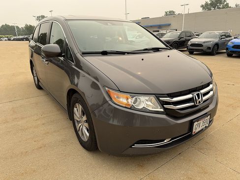 Used 2016 Honda Odyssey EX-L image 2