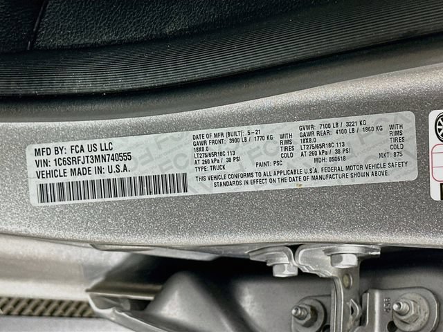 Used 2021 RAM 1500 Laramie w/ Off Road Group AWD/4WD image 36
