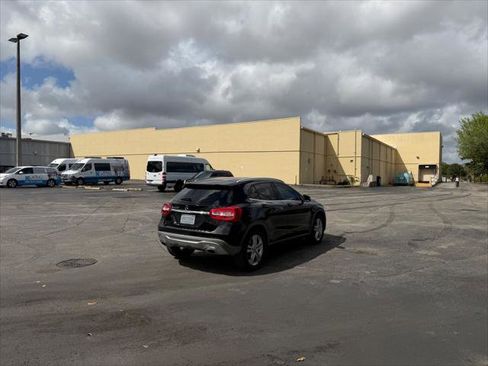 Used 2018 Mercedes-Benz GLA 250 image 7