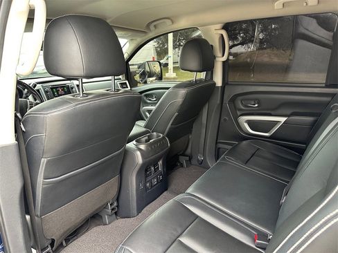 Used 2019 Nissan Titan PRO-4X w/ Pro-4x Convenience Package image 28