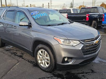 Used 2020 Chevrolet Traverse LT