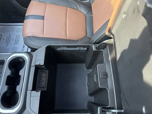 Used 2023 Chevrolet Silverado 2500 High Country image 24