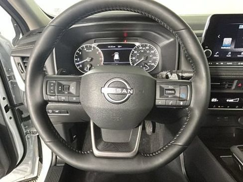 Used 2026 Nissan Rogue SV w/ Cold Weather Package AWD/4WD image 14