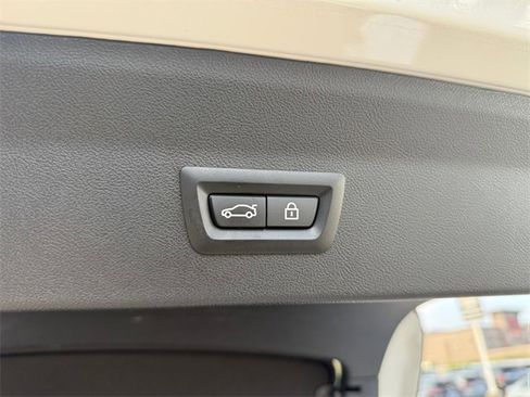 Used 2023 BMW X4 xDrive30i w/ M Sport Package image 10
