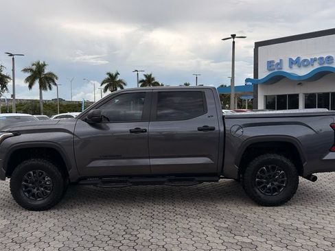 Used 2025 Toyota Tundra SR5 AWD/4WD image 3