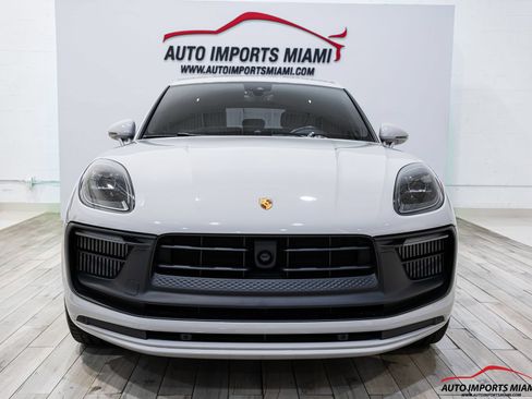 Used 2023 Porsche Macan GTS AWD/4WD image 30