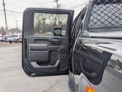 Used 2022 GMC Sierra 2500 AT4 w/ Snow Plow Prep/Camper Package image 32