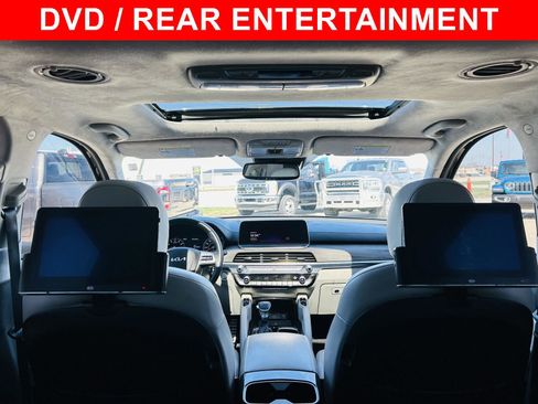 Used 2022 Kia Telluride SX w/ SX Prestige Package image 7