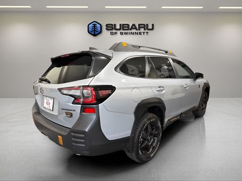 Certified 2025 Subaru Outback Wilderness AWD/4WD image 5