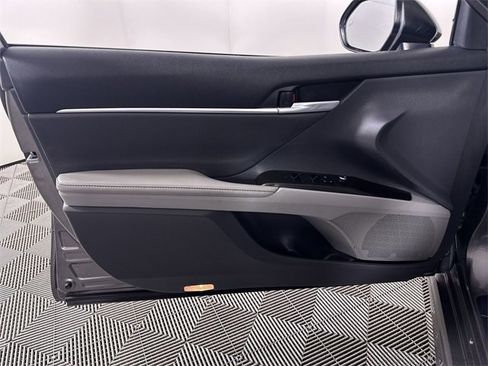 Used 2024 Toyota Camry XSE image 23