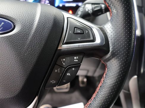 Used 2024 Ford Edge ST-Line AWD/4WD image 36