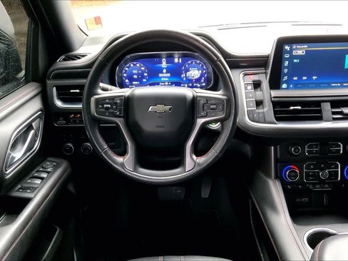 Used 2022 Chevrolet Tahoe RST w/ Sport Performance Package image 5