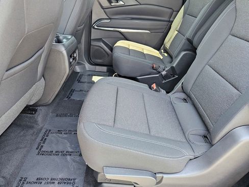 New 2026 Chevrolet Traverse LT w/ Driver Confidence Package FWD image 15