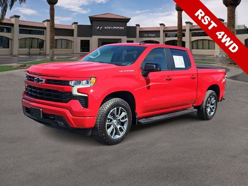 Used 2023 Chevrolet Silverado 1500 RST w/ Protection Package AWD/4WD image 4