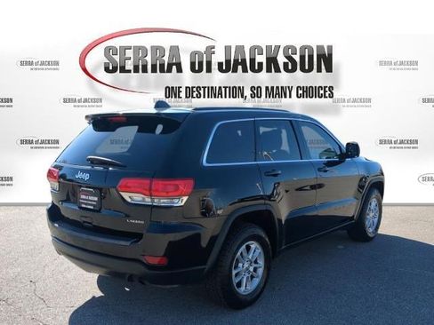 Used 2018 Jeep Grand Cherokee Laredo image 8