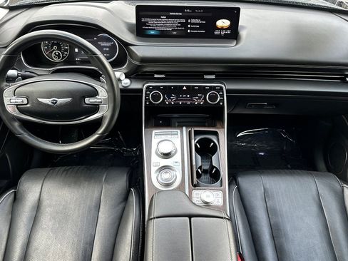 Used 2023 Genesis GV80 3.5T Advanced + w/ Cargo Package image 14