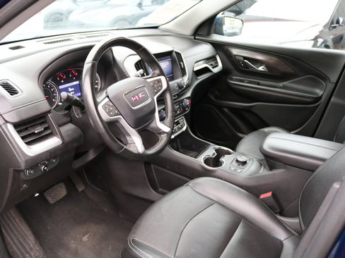 Used 2023 GMC Terrain SLT image 15