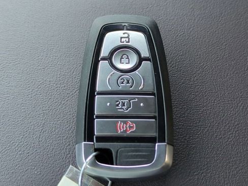 New 2026 Ford Explorer Platinum w/ LUX Leather Package image 29